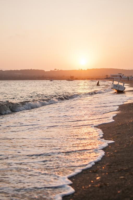 Mali Beach Aparthotel Siğacık Eksteriør bilde